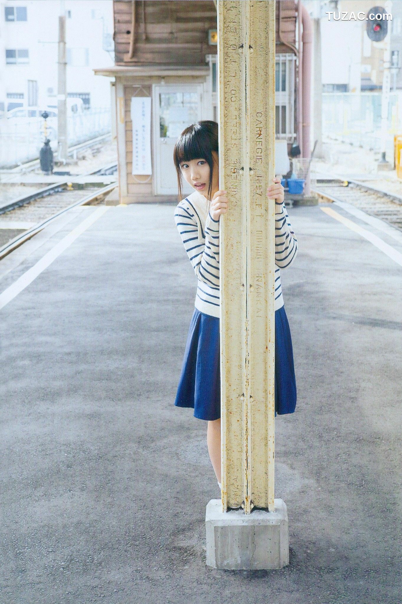 PB写真集_广田爱花/廣田あいか 《AIAI RAILWAY TRIP》写真DVDブック [35P]