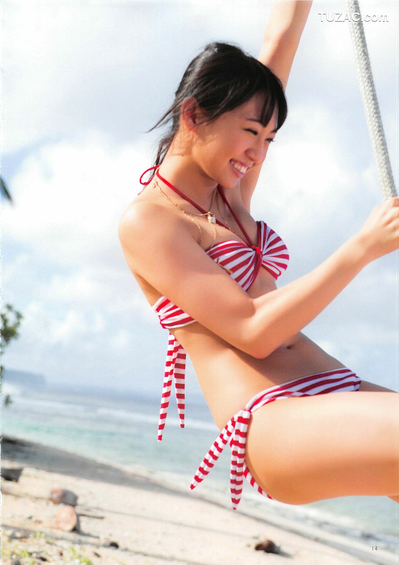 PB写真集_木﨑ゆりあ/木崎由里亚《Peace ぴーす》 [165P]