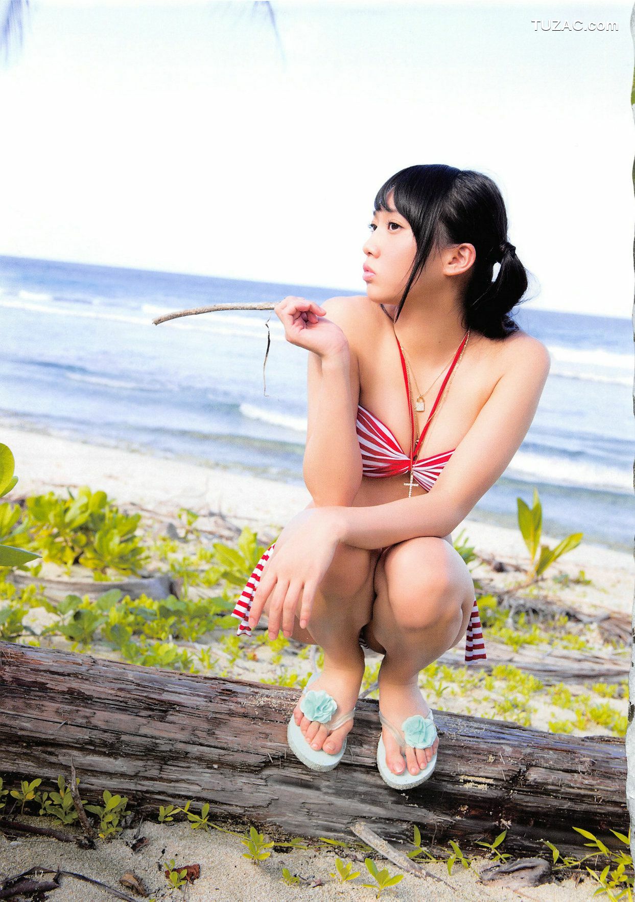 PB写真集_木﨑ゆりあ/木崎由里亚《Peace ぴーす》 [165P]