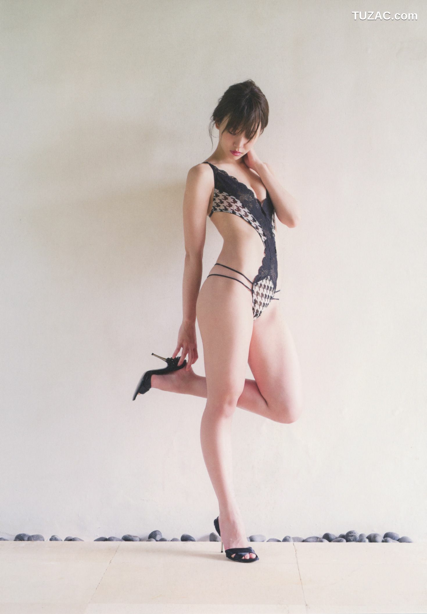 PB写真集_永尾まりや 《美しい細胞》 Utsukushii Saibo [120P]