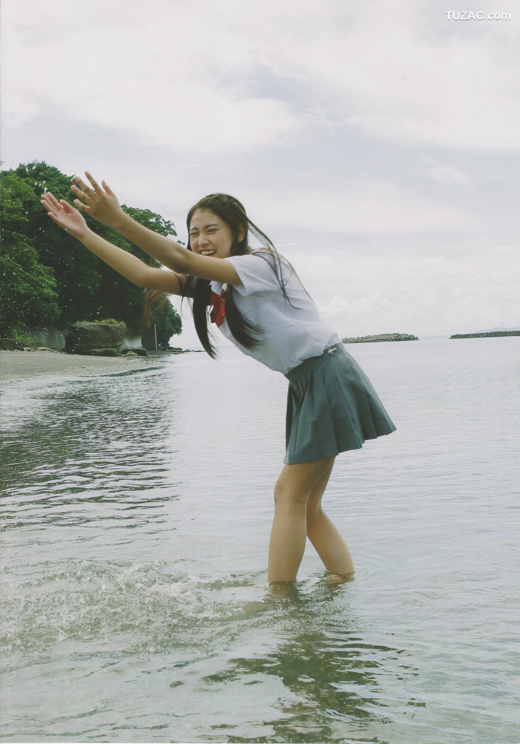 PB写真集_沖田彩花《十五の夏》 ファースト写真集[99P]
