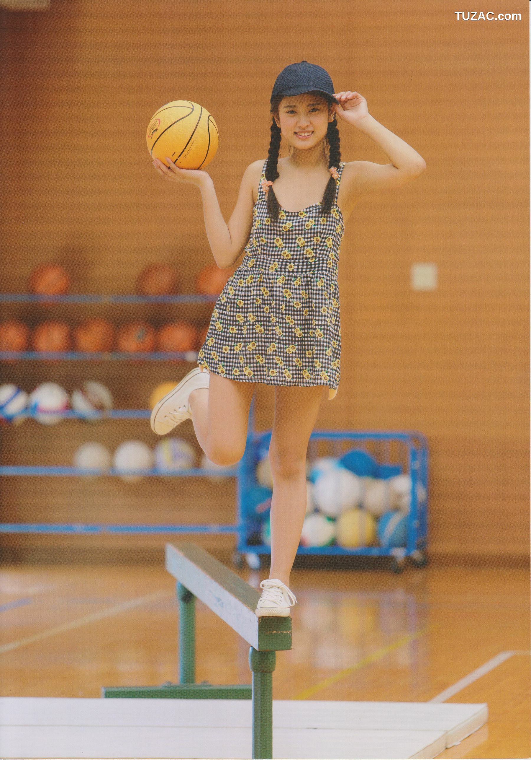 PB写真集_沖田彩花《十五の夏》 ファースト写真集[99P]