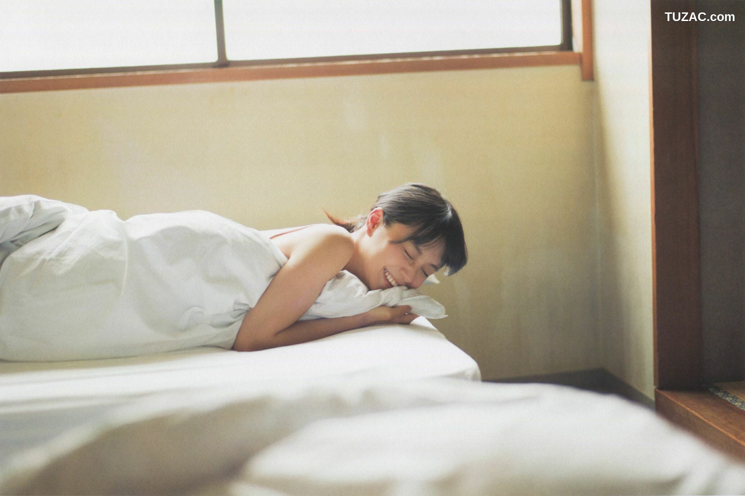 PB写真集_深川麻衣《ずっと、そばにいたい》 [124P]