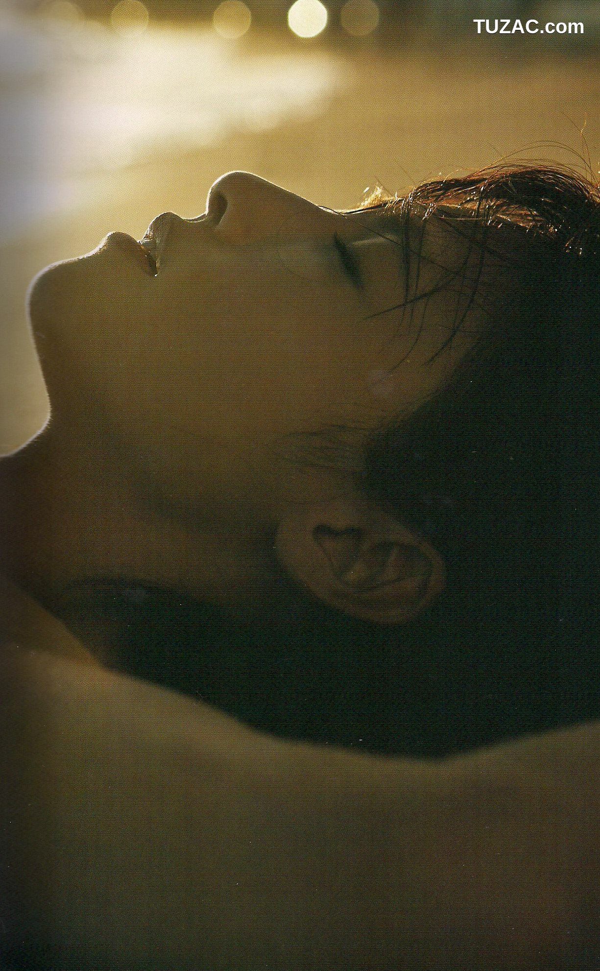 PB写真集_深田恭子 《Down to earth》 [129P]
