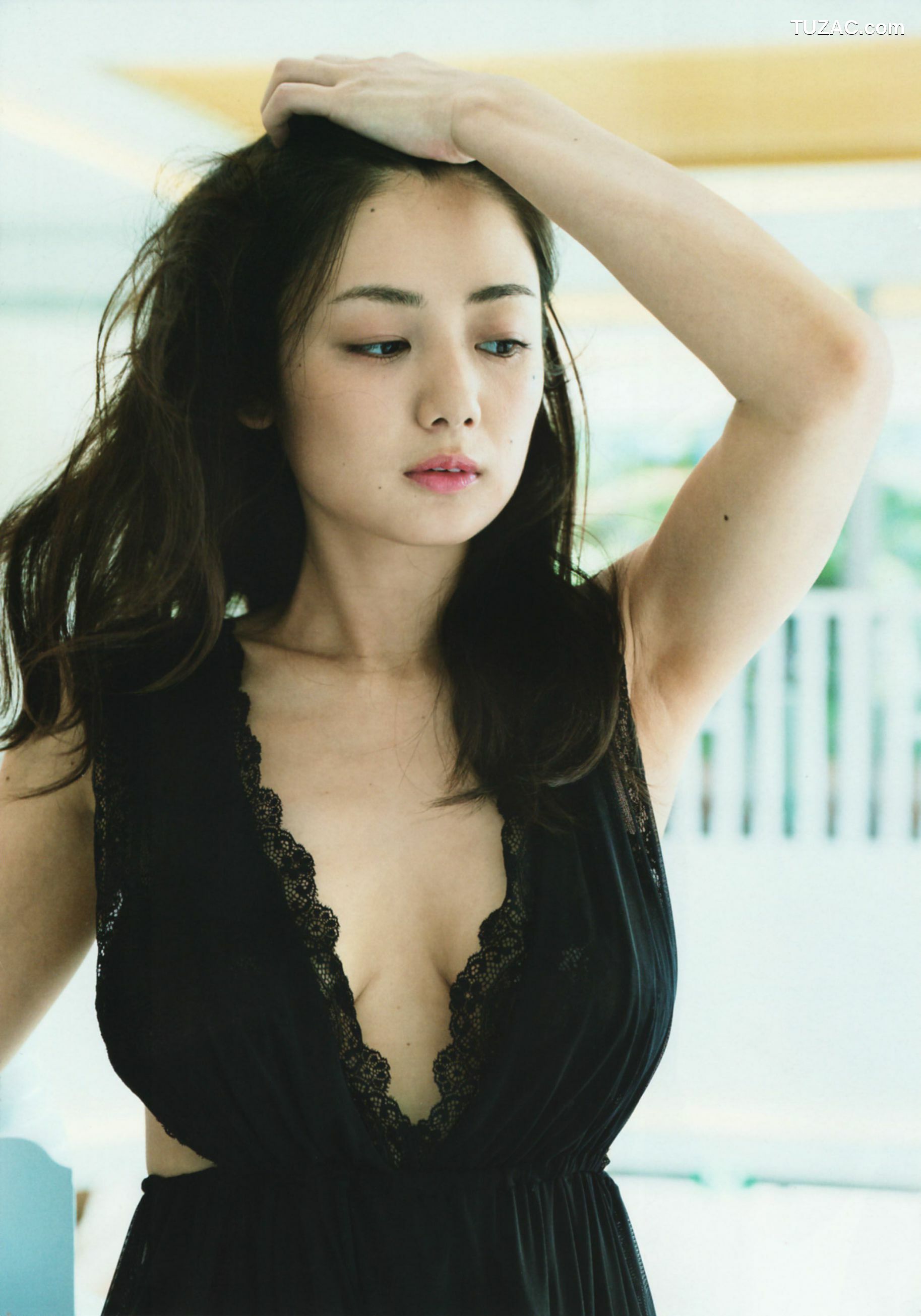 PB写真集_片山萌美《人魚》 写真集[97P]