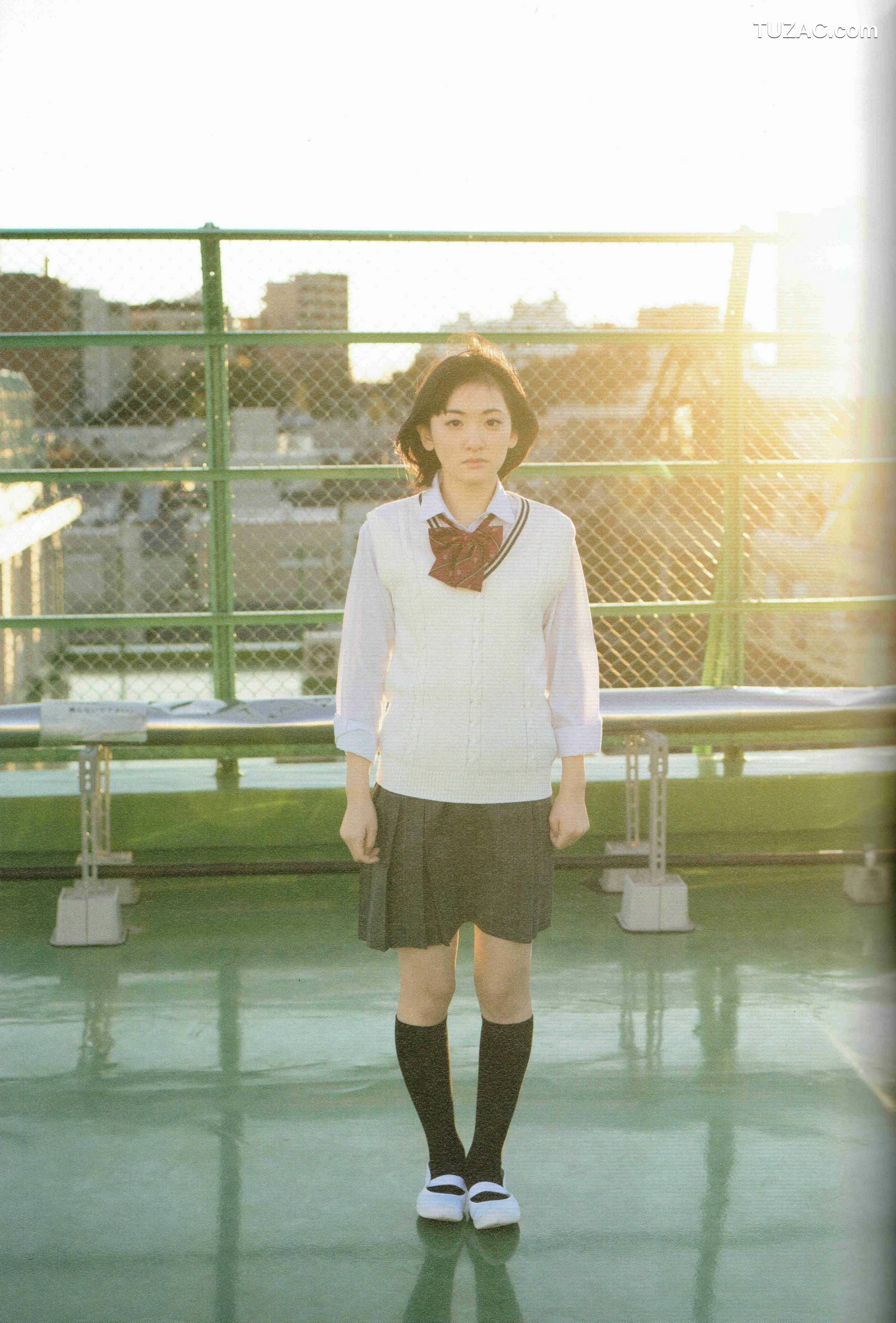 PB写真集_生駒里奈《君の足跡》 写真集 [126P]
