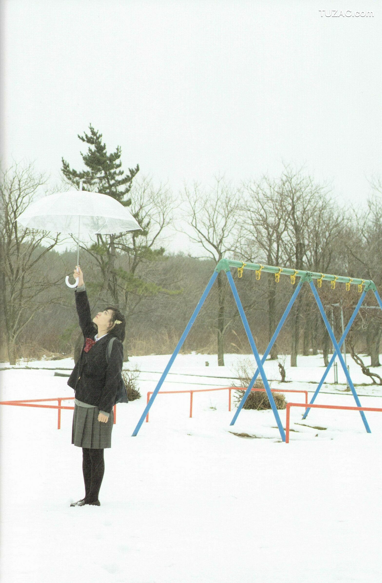 PB写真集_生駒里奈《君の足跡》 写真集 [126P]