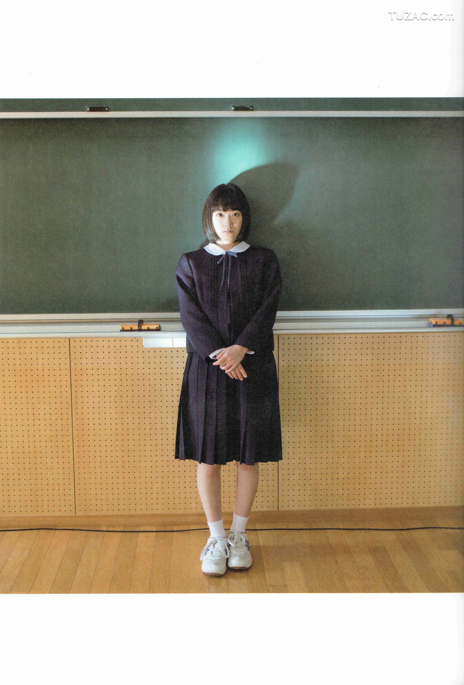 PB写真集_生駒里奈《君の足跡》 写真集 [126P]