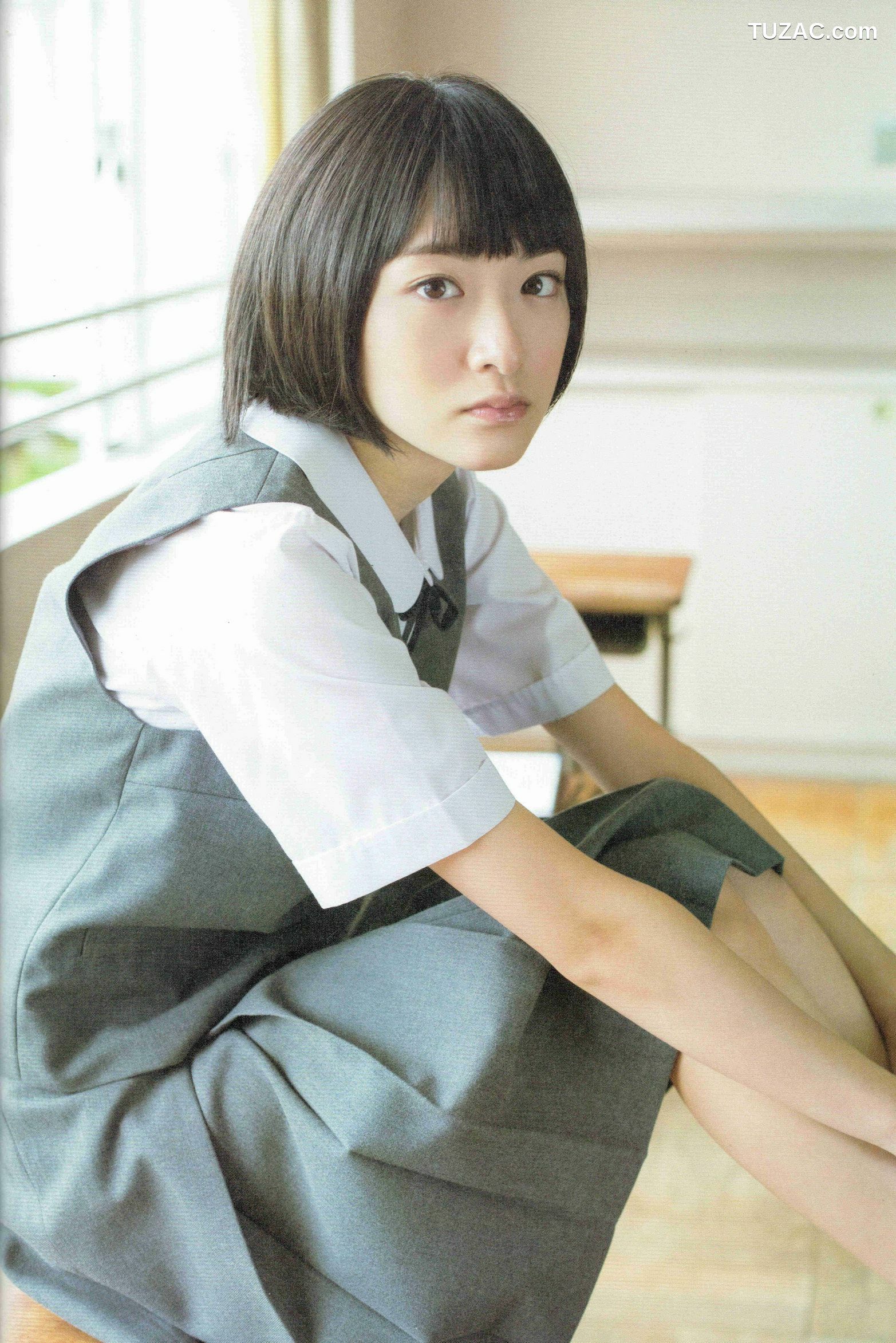 PB写真集_生駒里奈《君の足跡》 写真集 [126P]