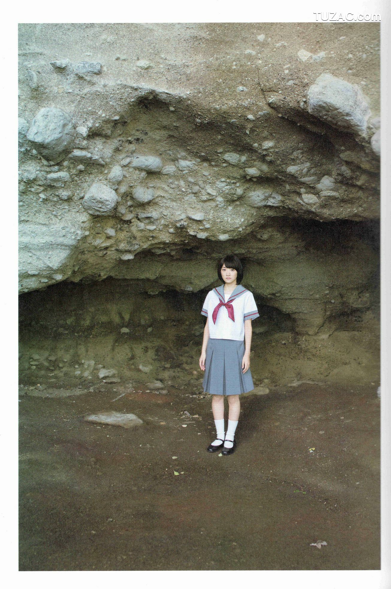 PB写真集_生駒里奈《君の足跡》 写真集 [126P]