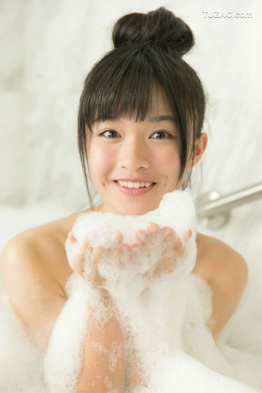 PB写真集_百川晴香《ももはると！ナイショのバカンス 必撮！まるごと☆》 [101P]