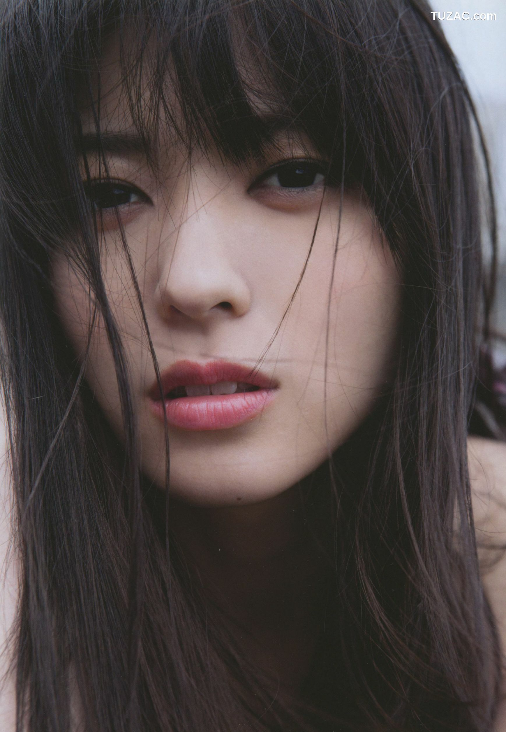 PB写真集_矢島舞美 《Nobody knows 23》 [93P]