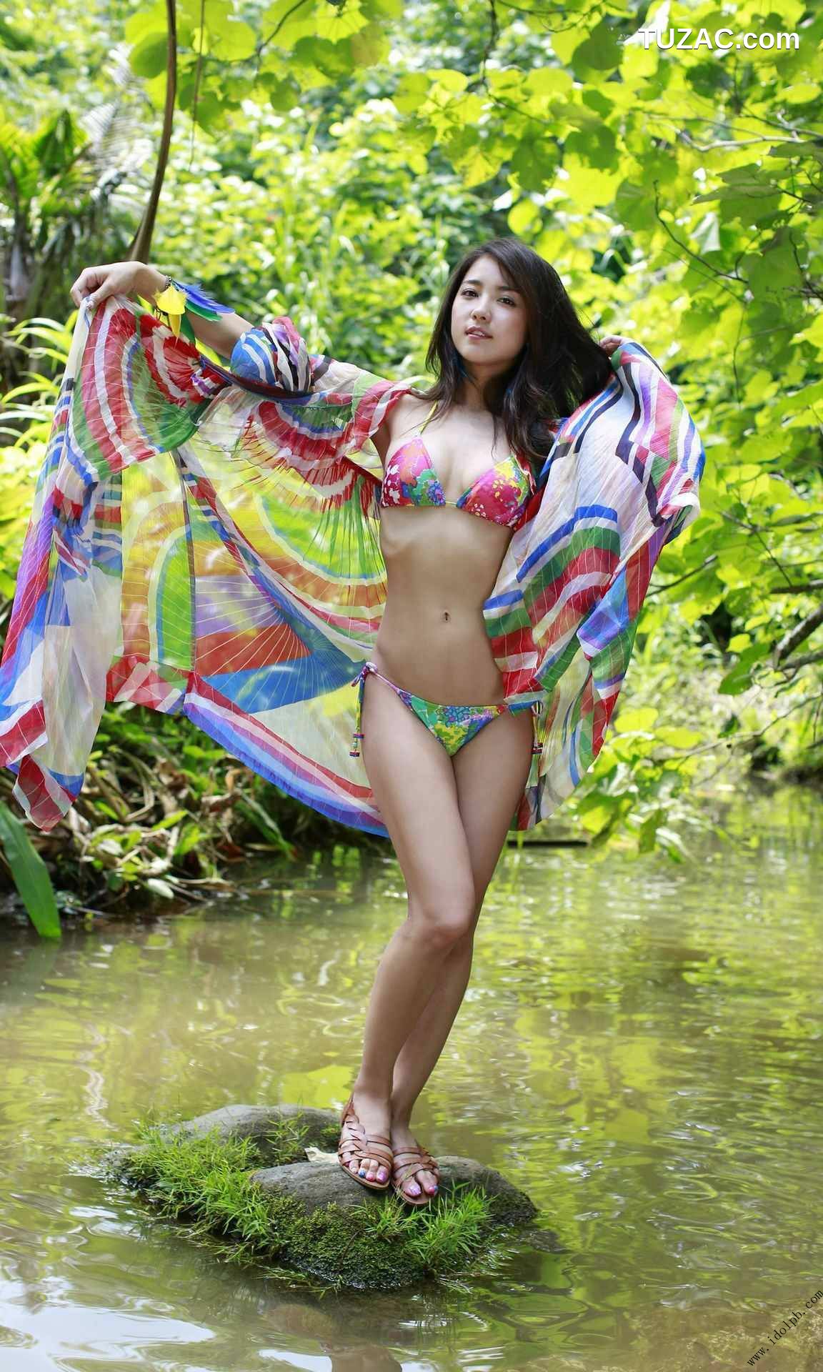 PB写真集_石川恋《ひと夏の想い出》 写真集[64P]