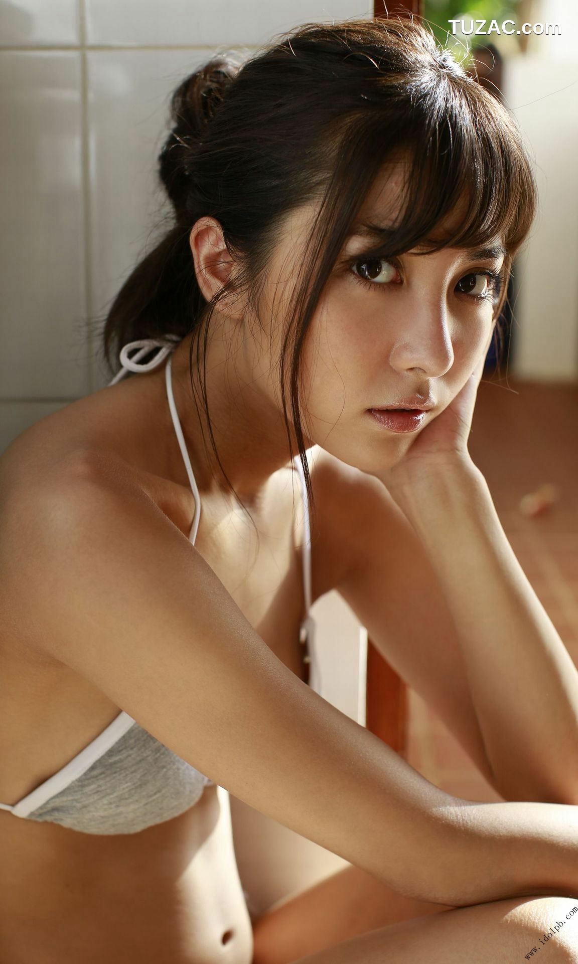 PB写真集_石川恋《ひと夏の想い出》 写真集[64P]