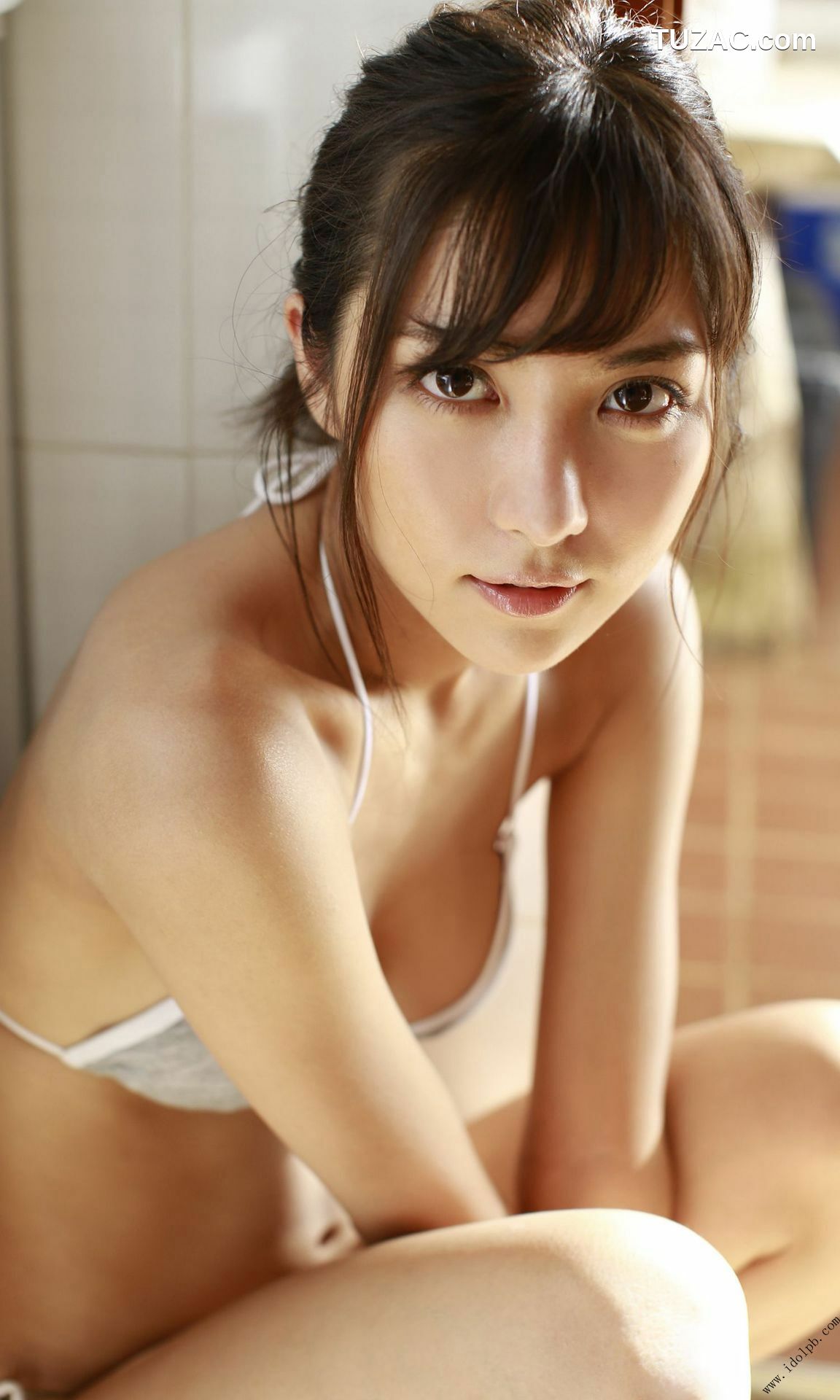 PB写真集_石川恋《ひと夏の想い出》 写真集[64P]