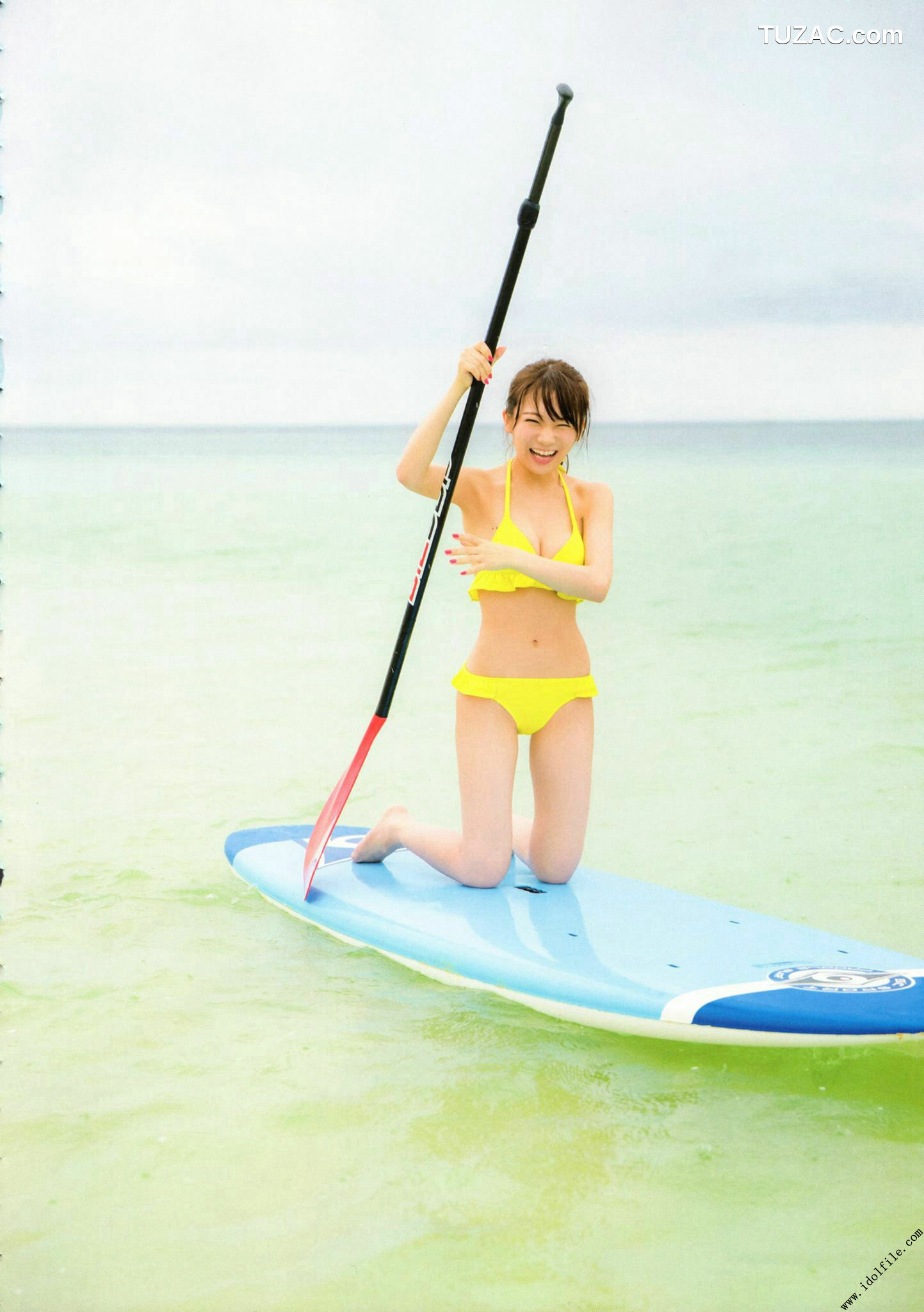 PB写真集_秋元真夏 1st《真夏の気圧配置》 写真集[145P]