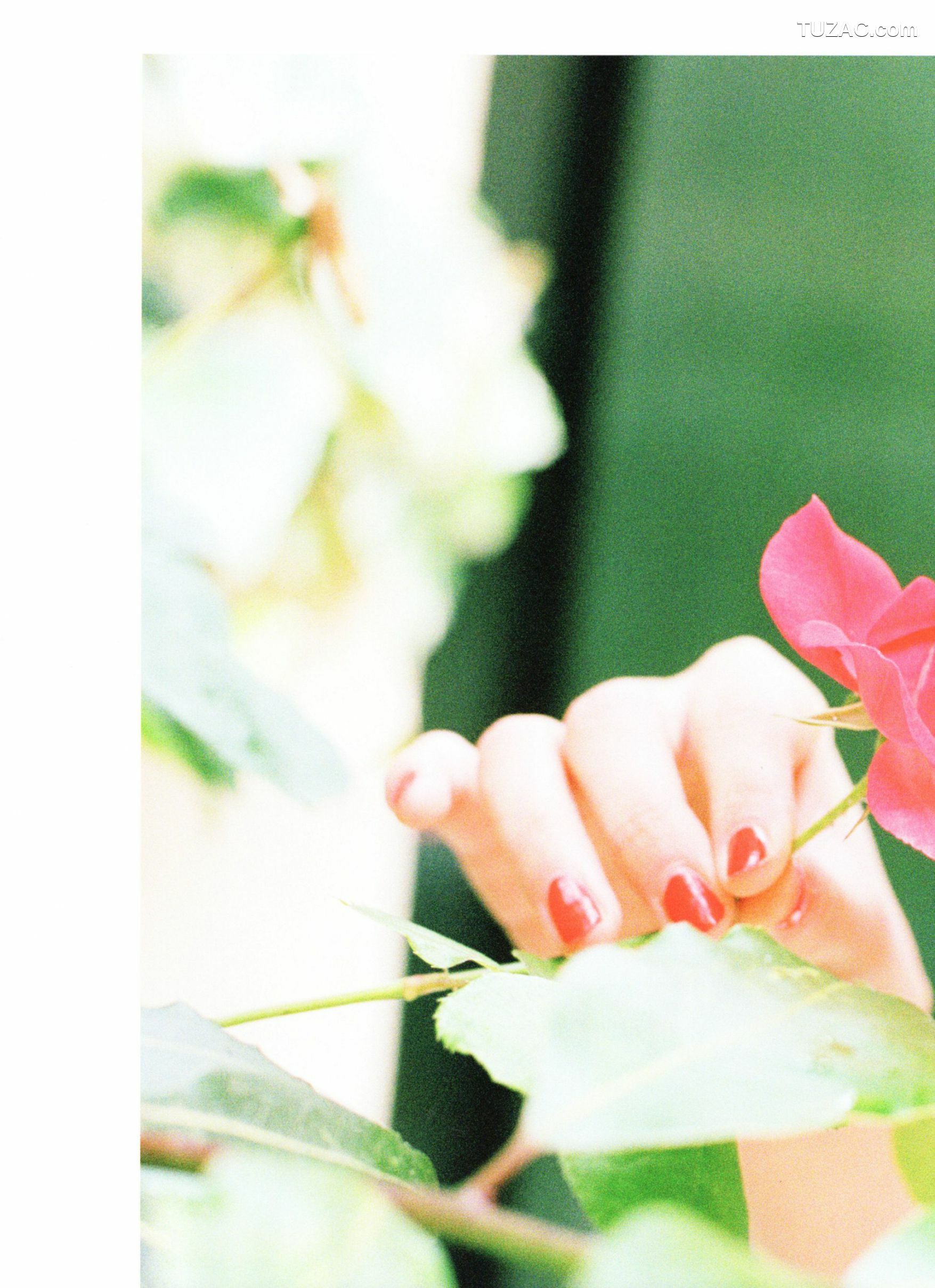 PB写真集_西野七濑 《風を着替えて》 [154P]
