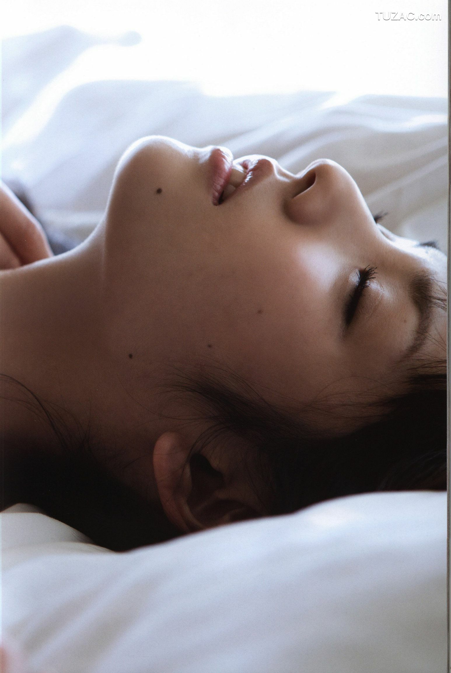 PB写真集_道重さゆみ《YOUR LOVE》 [113P]