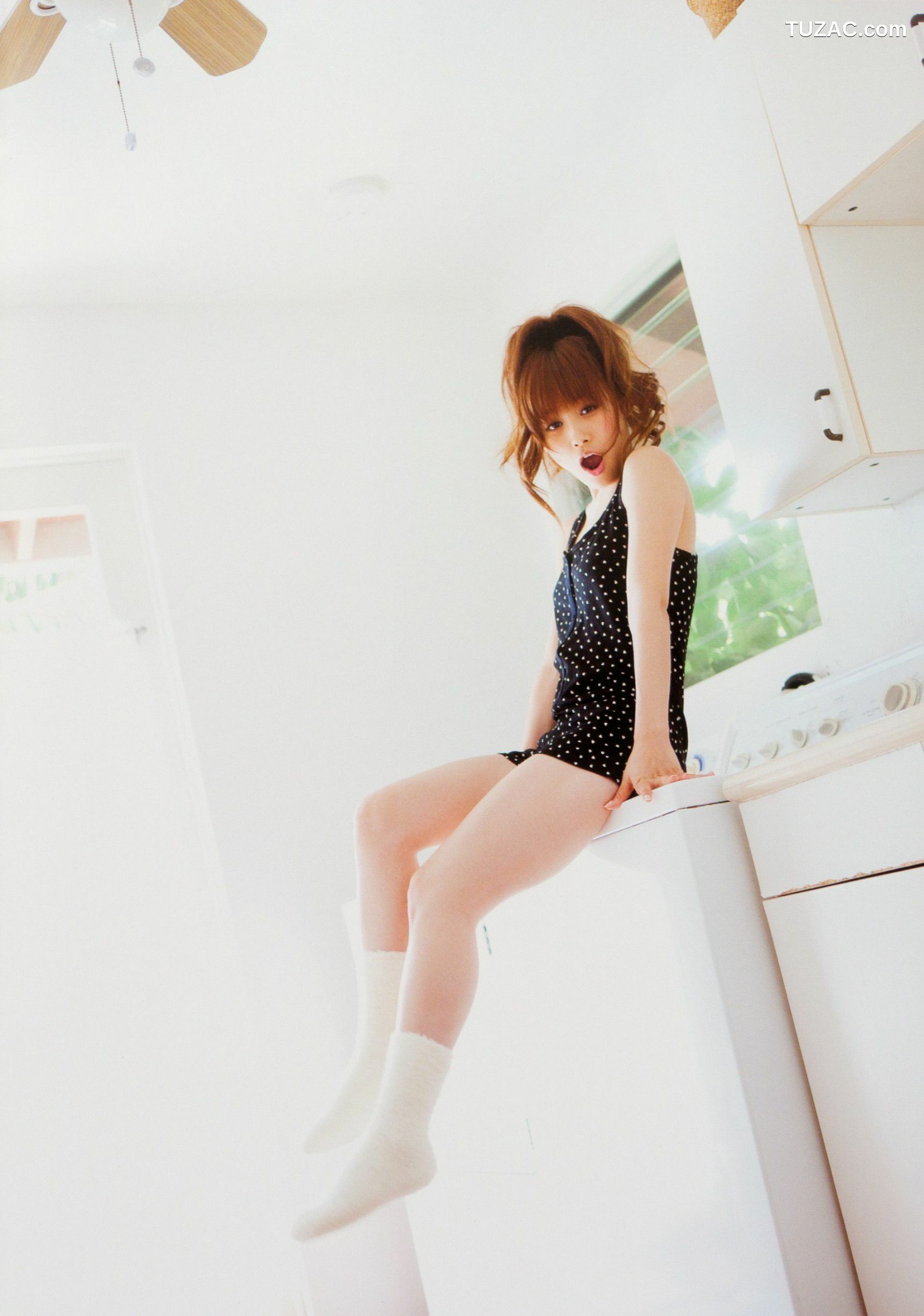 PB写真集_高桥爱 《Katachi》 写真集[76P]