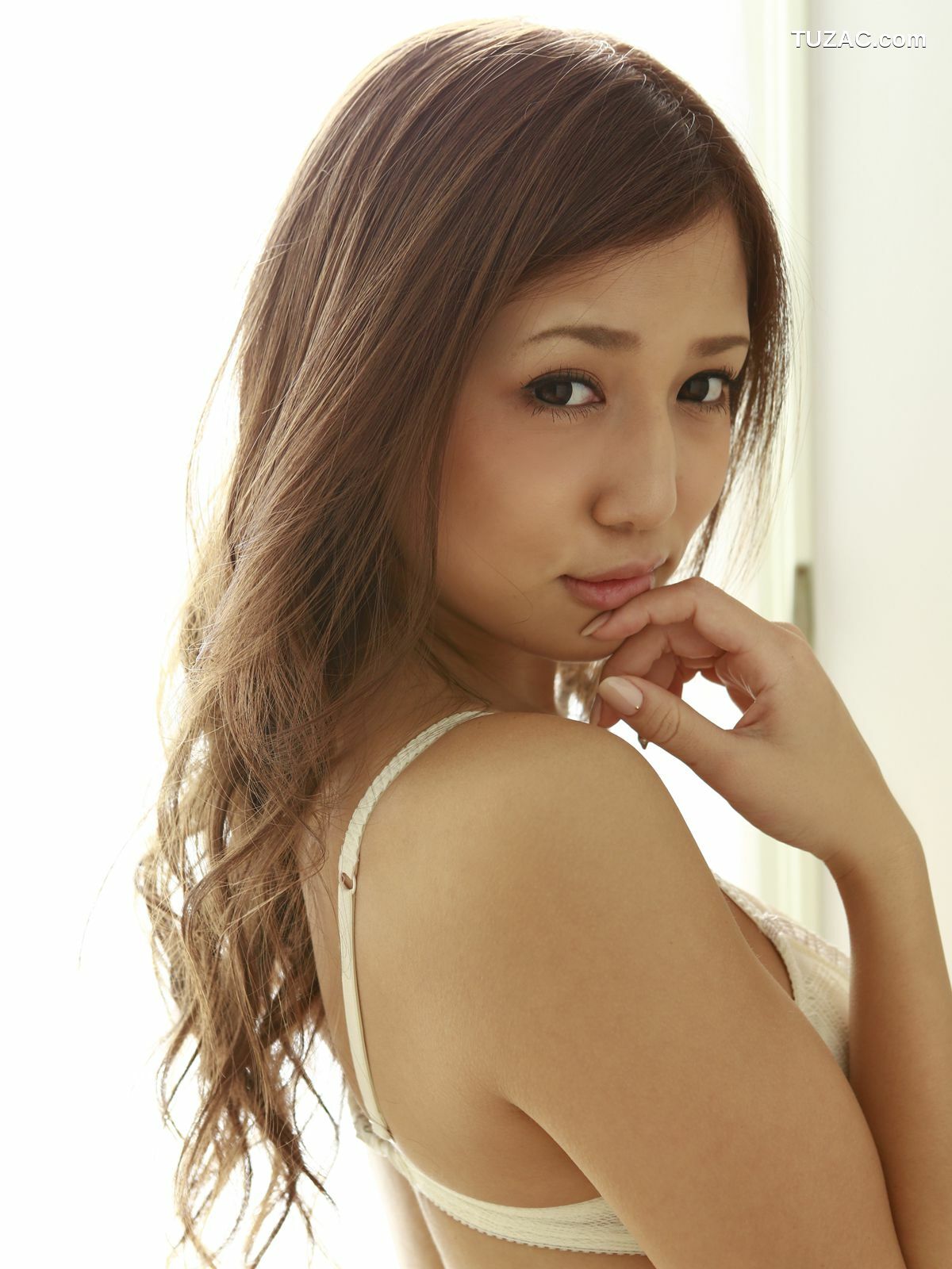 Sabra_丸高愛実《まなみな一日》 写真集 Cover Girl [100P]