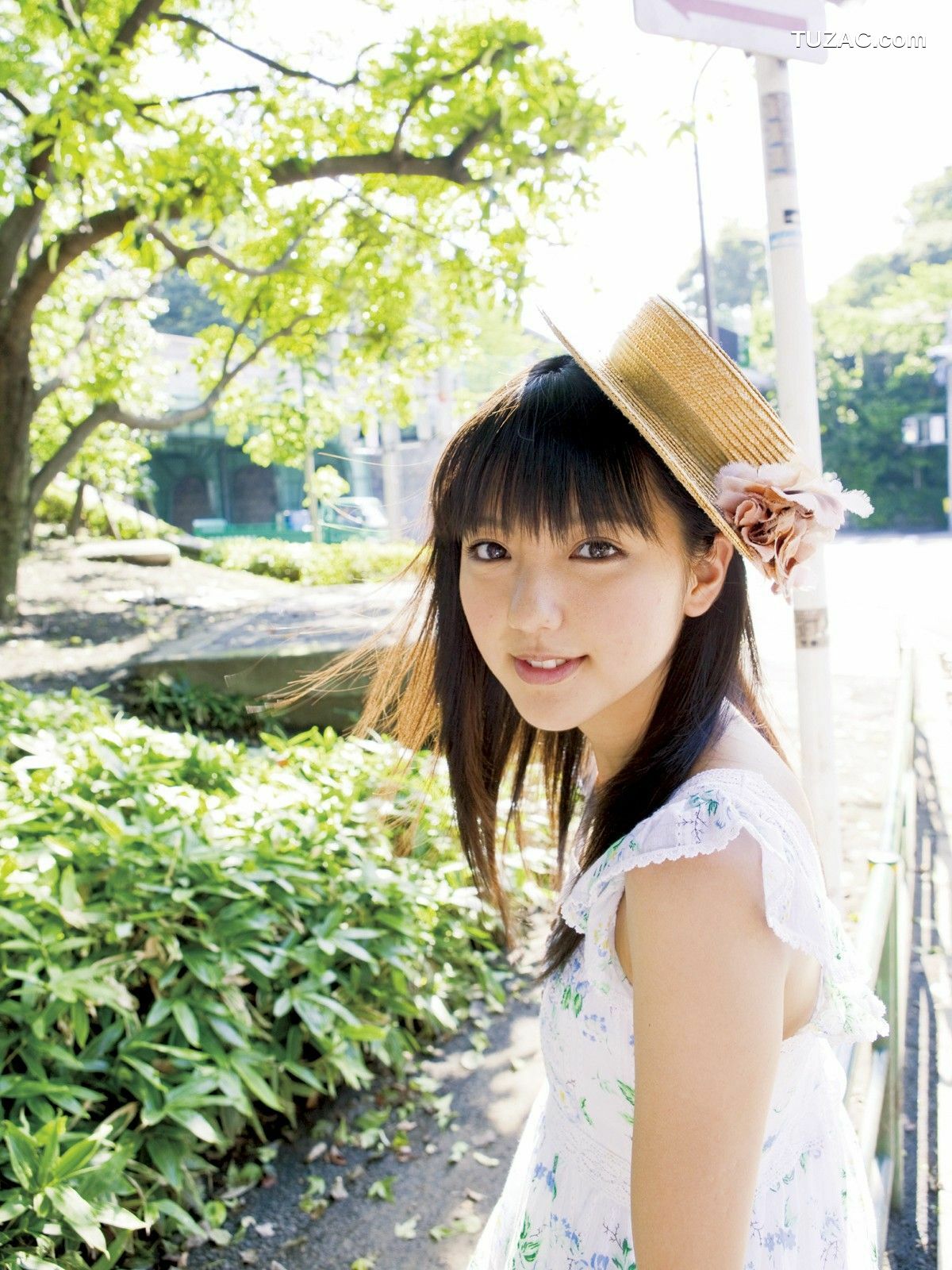 Sabra_真野絵里菜 《SUMMER GREETING》 写真集 [40P]