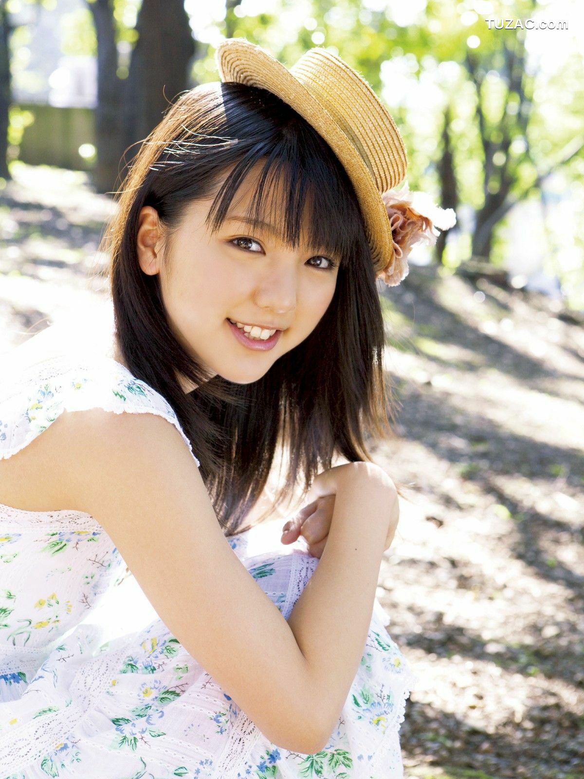 Sabra_真野絵里菜 《SUMMER GREETING》 写真集 [40P]