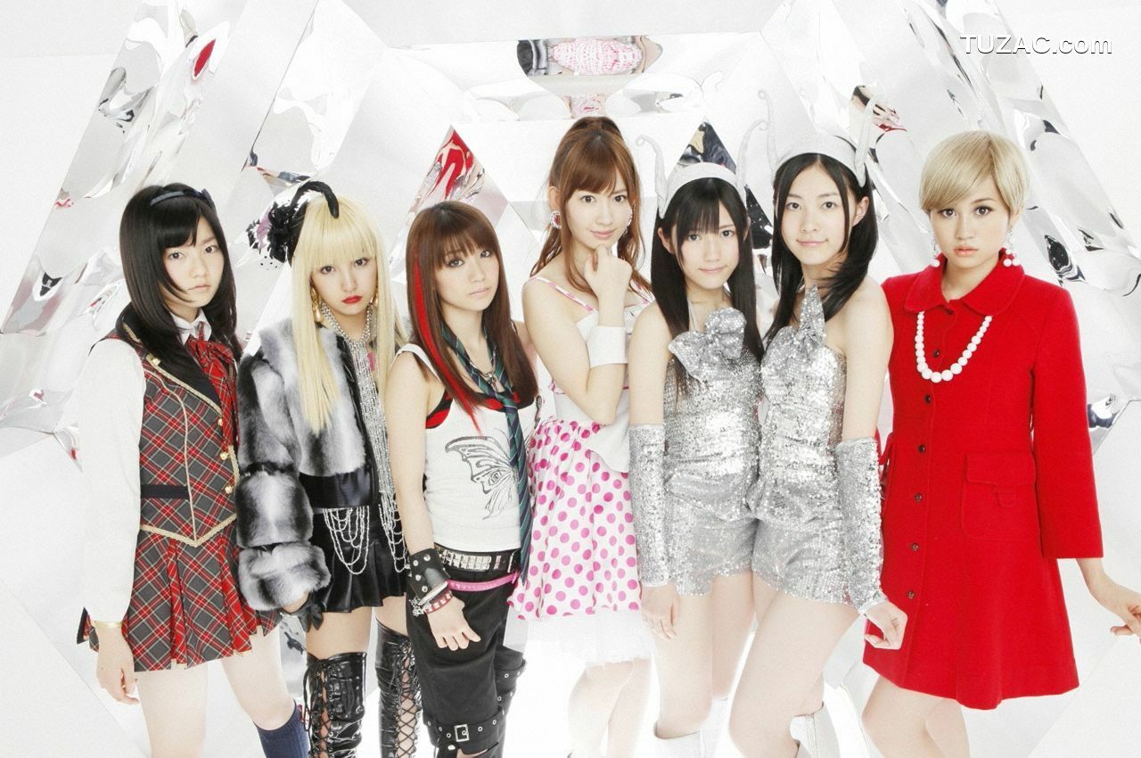 VYJ_AKB48《WORLD GIRLS》 写真集[37P]