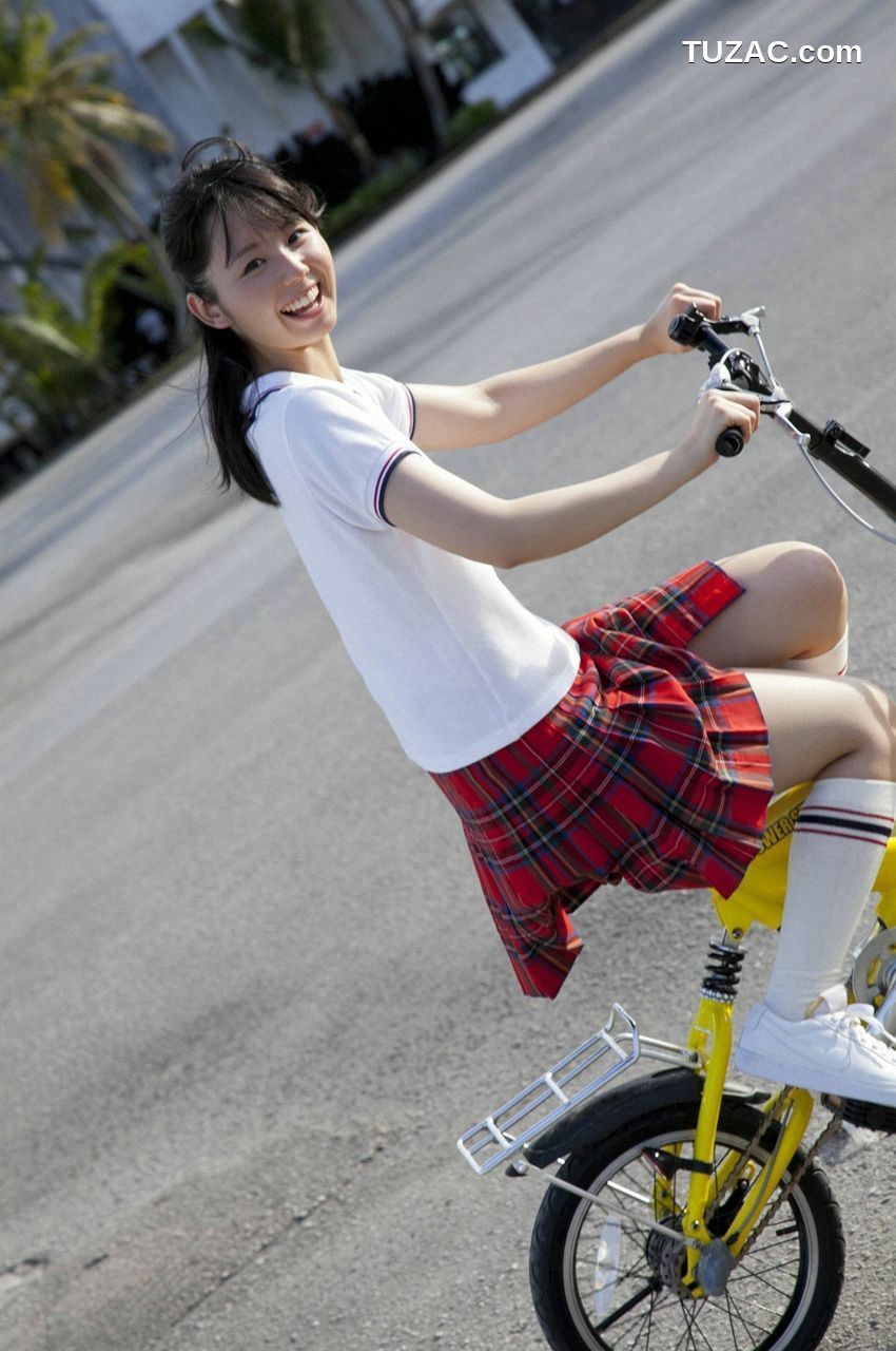 WPB写真_小池里奈『18歳の彼女』 No.141 写真集[105P]