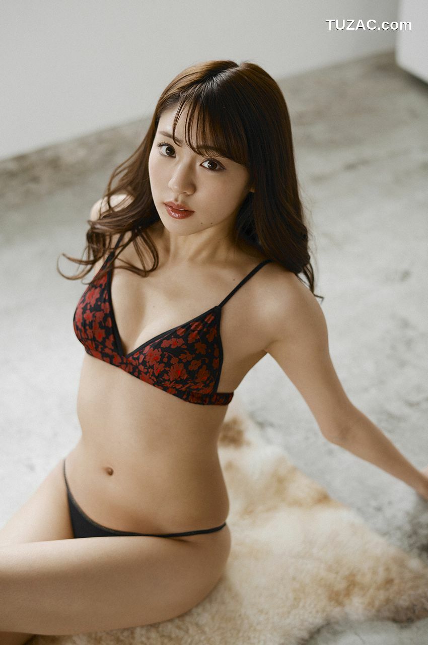 WPB写真_志田友美 スペシャル「東京物語」 EXtra228 写真集[126P]