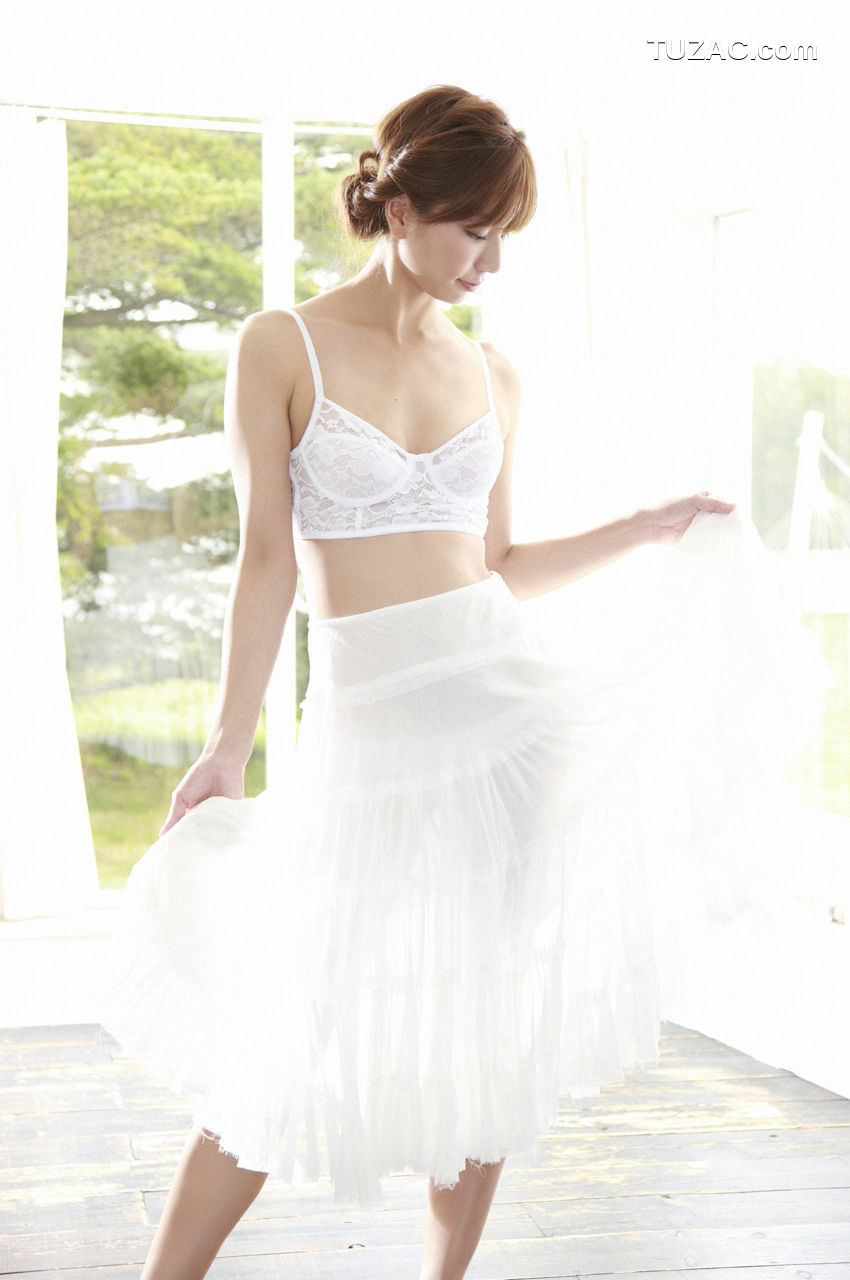 WPB写真_青木愛《Splash》 No.176 写真集[131P]