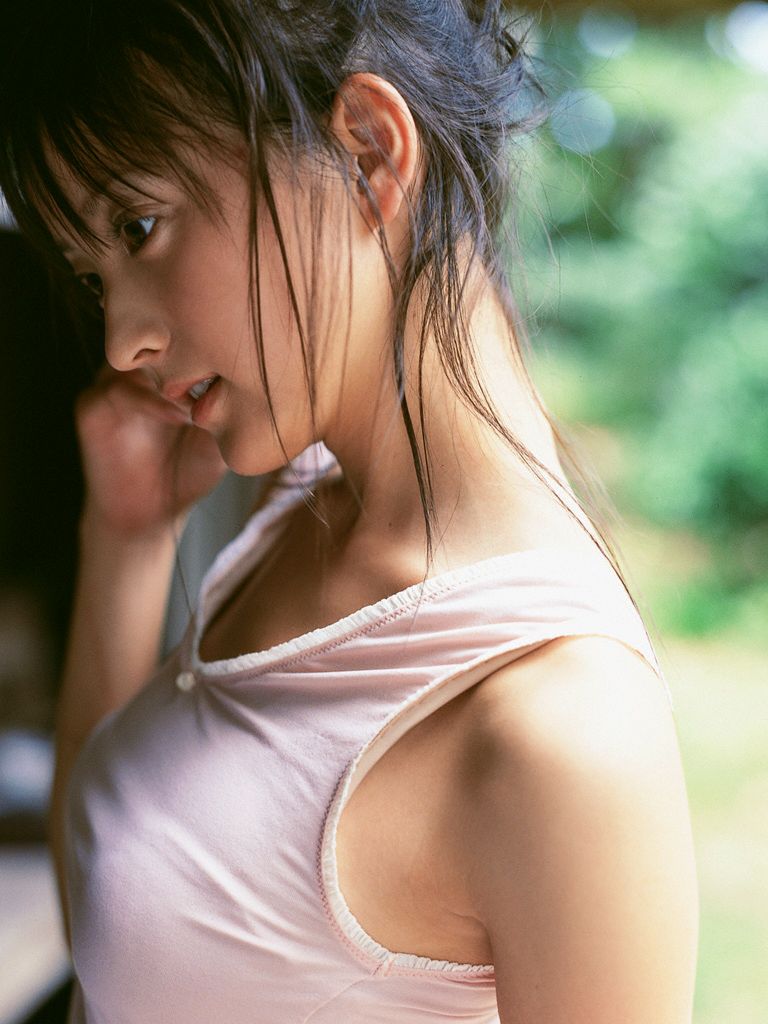 Wanibooks_ NO.10 Ayaka Komatsu 小松彩夏 写真集[200P]