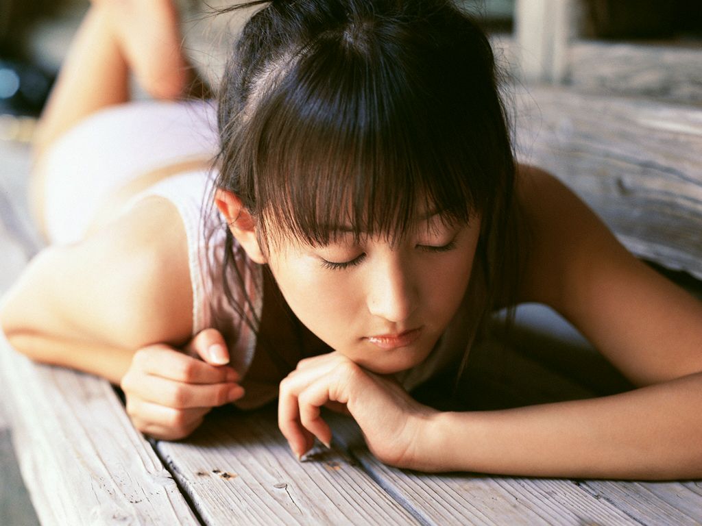 Wanibooks_ NO.10 Ayaka Komatsu 小松彩夏 写真集[200P]