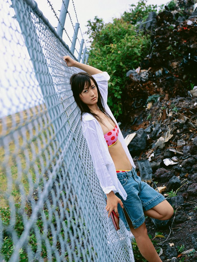 Wanibooks_ NO.10 Ayaka Komatsu 小松彩夏 写真集[200P]