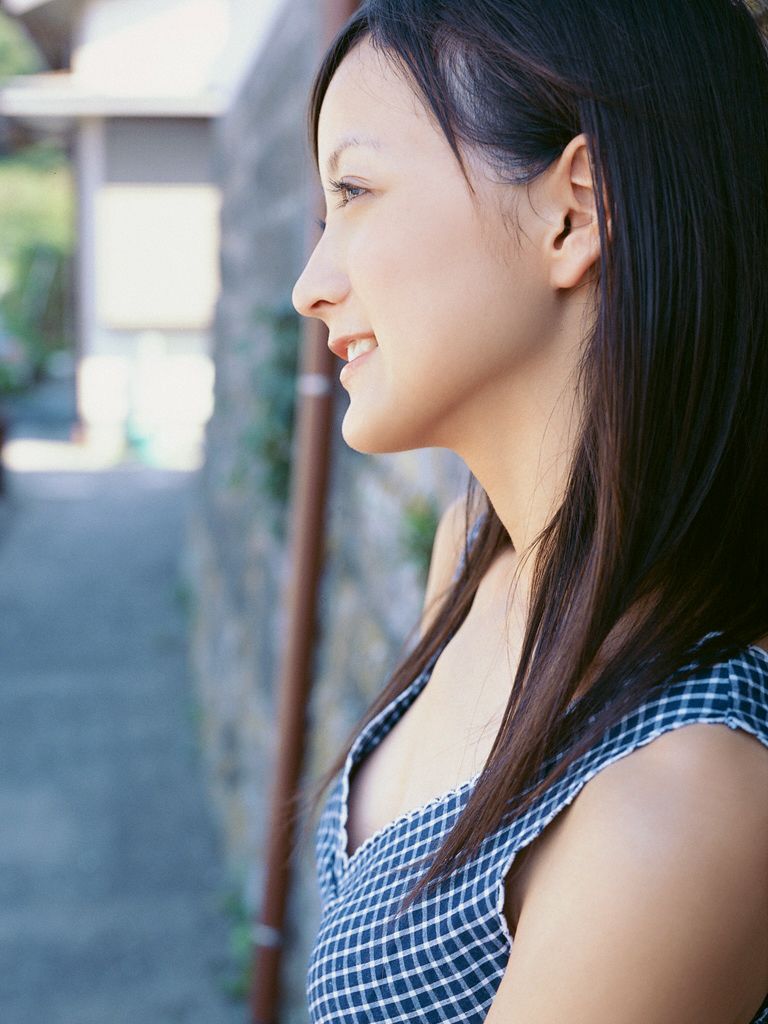 Wanibooks_ NO.10 Ayaka Komatsu 小松彩夏 写真集[200P]