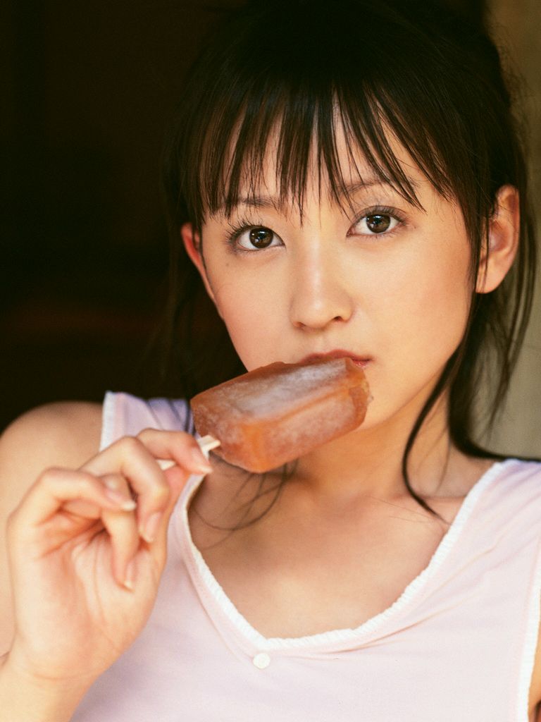 Wanibooks_ NO.10 Ayaka Komatsu 小松彩夏 写真集[200P]