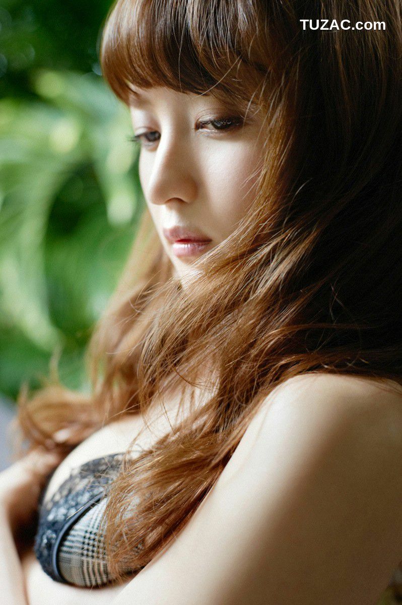 Wanibooks_ NO.102 Komatsu Ayaka 小松彩夏 写真集[175P]