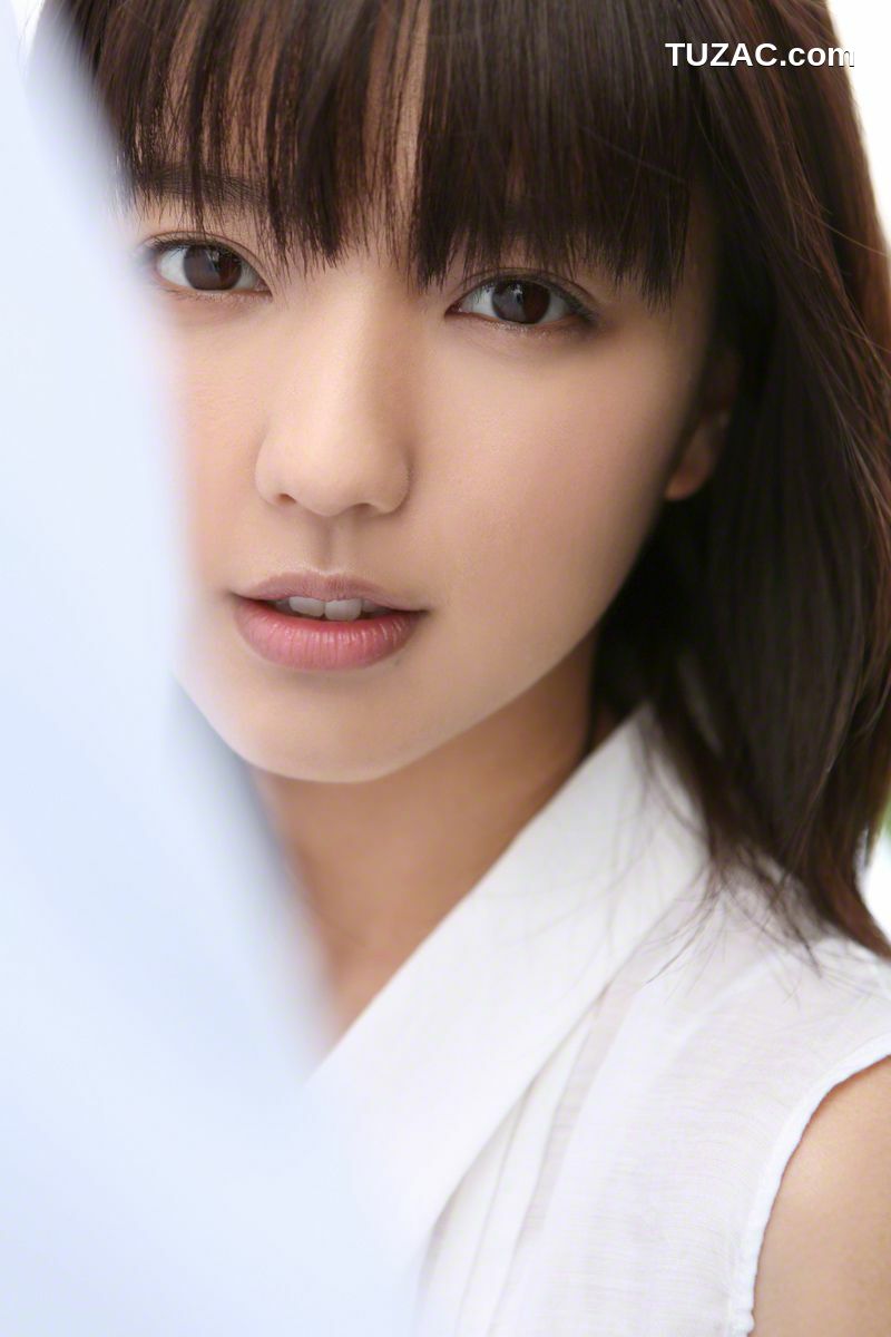 Wanibooks_ NO.131 Erina Mano 真野恵里菜 写真集[180P]