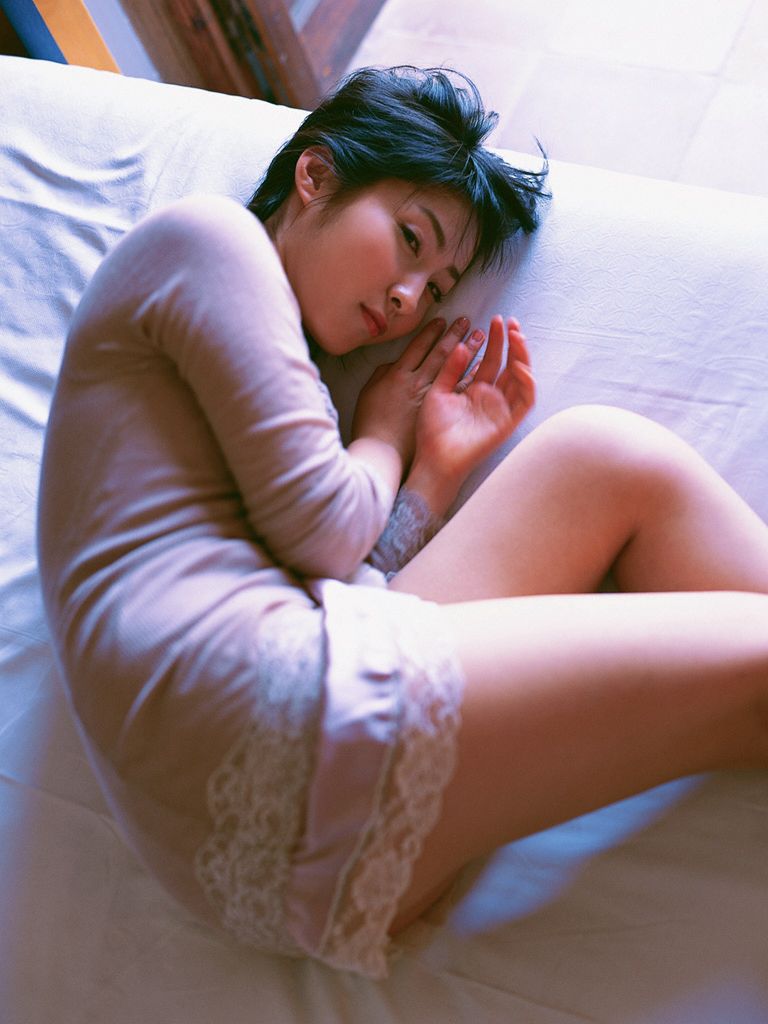 Wanibooks_ NO.15 Hiroko Sato 佐藤寛子 写真集[240P]