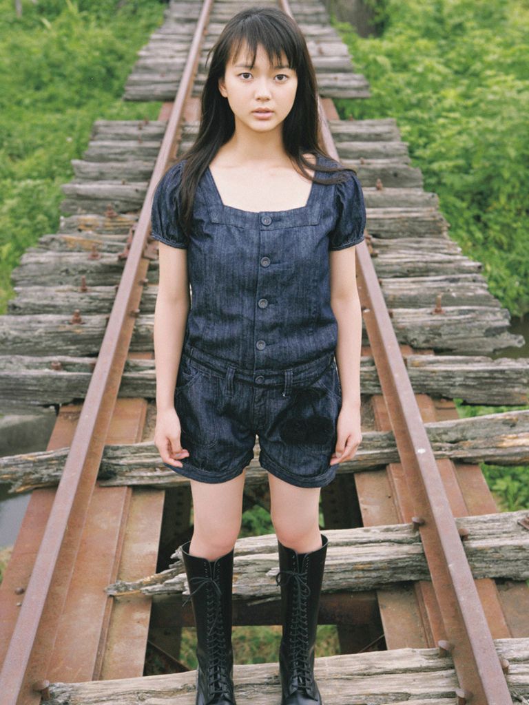 Wanibooks_ NO.53 Mikako Tabe 多部未華子 写真集[40P]