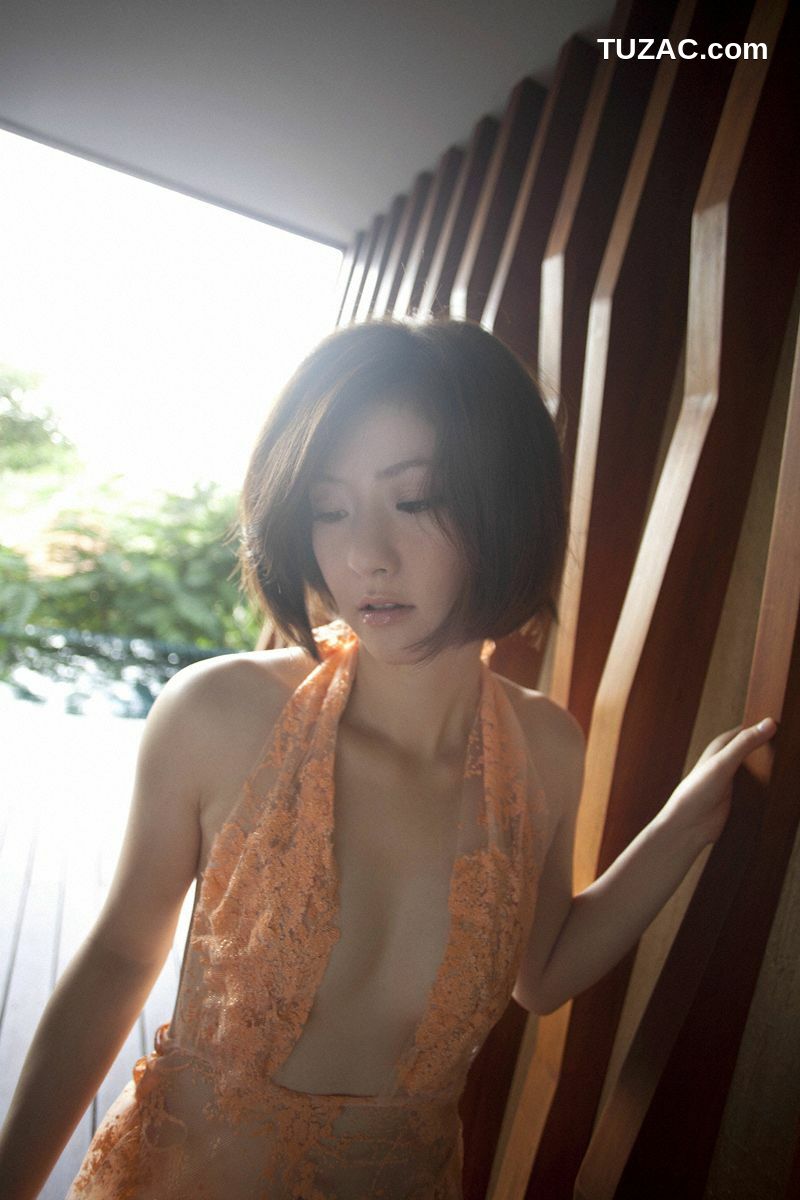 Wanibooks_ NO.84 Naomi Yotsumoto 四元奈生美 写真集[220P]