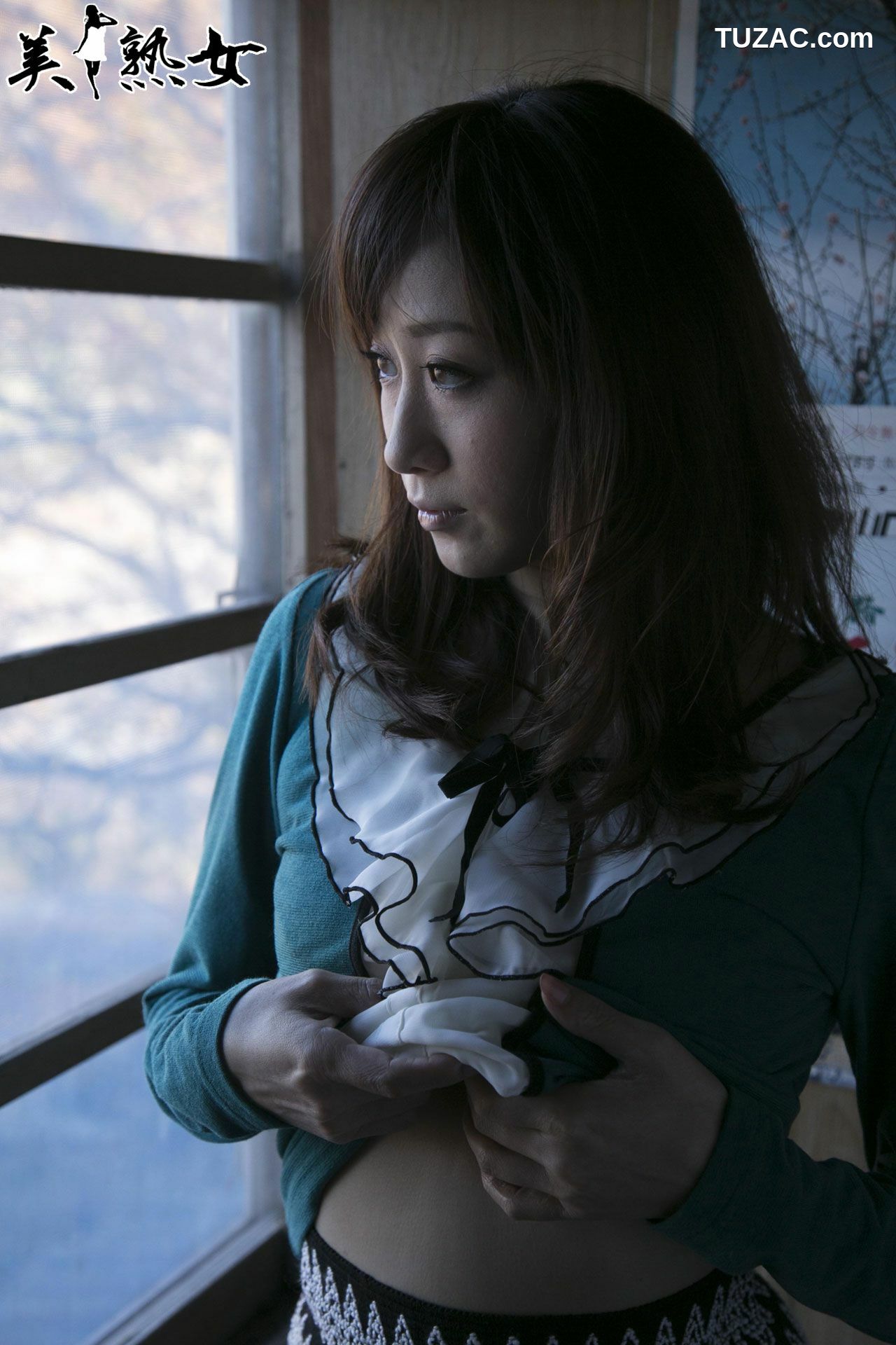 X-City_ [JUKUJO]人気熟女 jkj004 Yuu Kawakami 川上ゆう 写真集[28P]