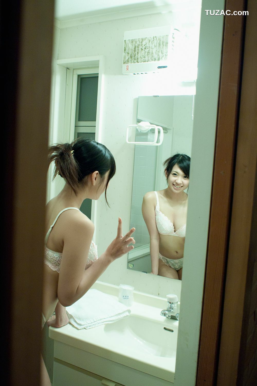 X-City_ WEB No.114 小倉奈々《プライベートトリップ》 写真集[45P]