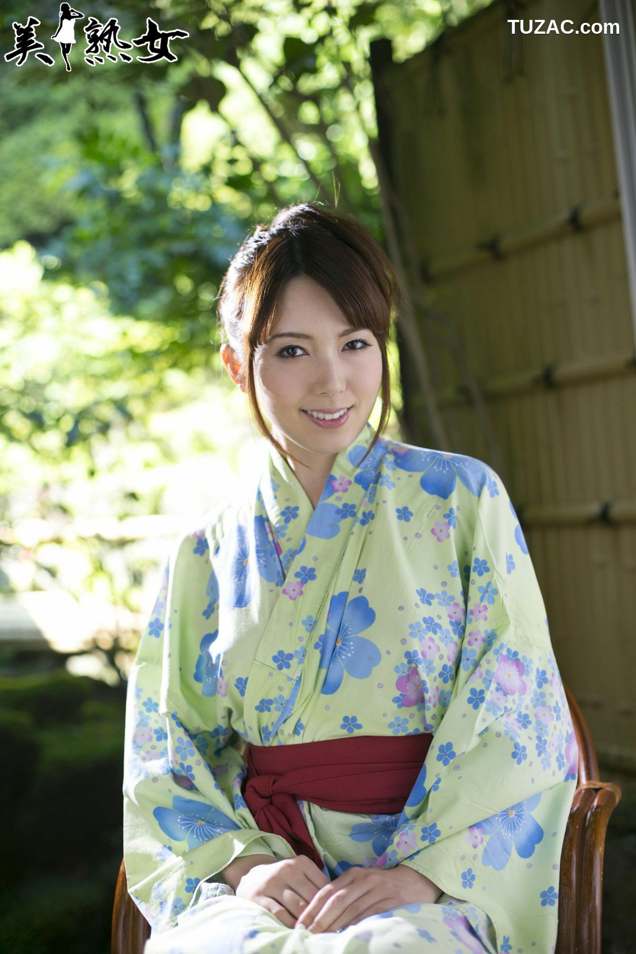 X-City_ 熟女[JUKUJO] 波多野結衣/はたのゆい 写真集[33P]