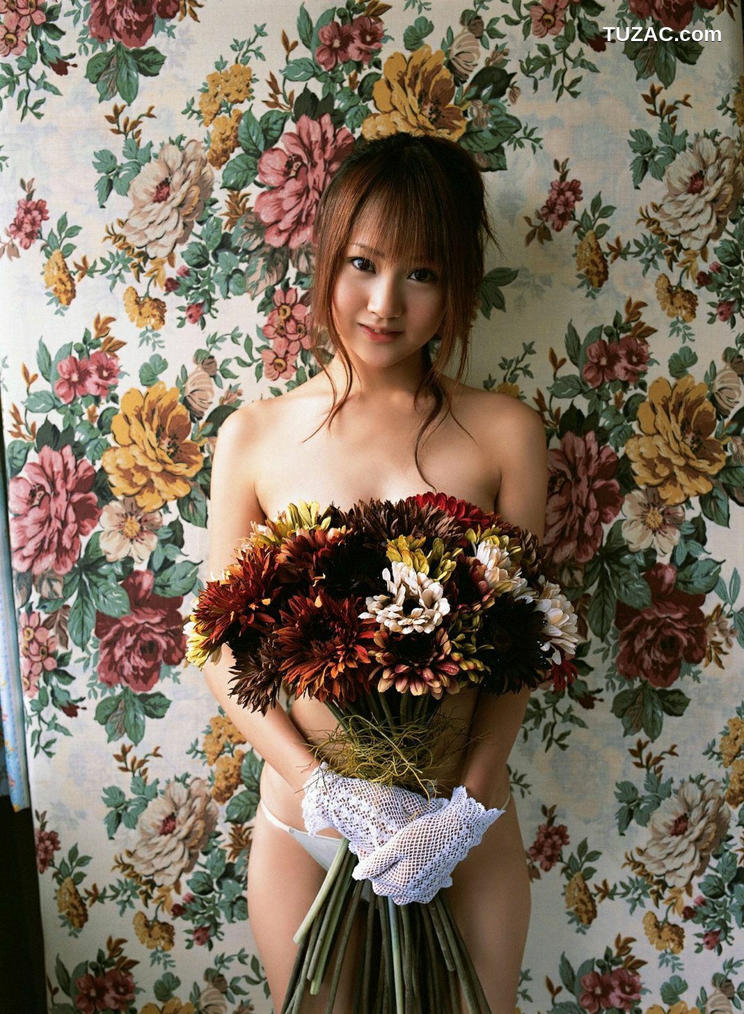 YS Web_ Vol.241 Shoko Hamada 浜田翔子 写真集[70P]