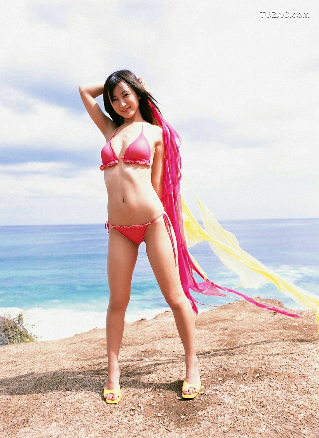 YS Web_ Vol.250 Ayaka Komatsu 小松彩夏 写真集[71P]