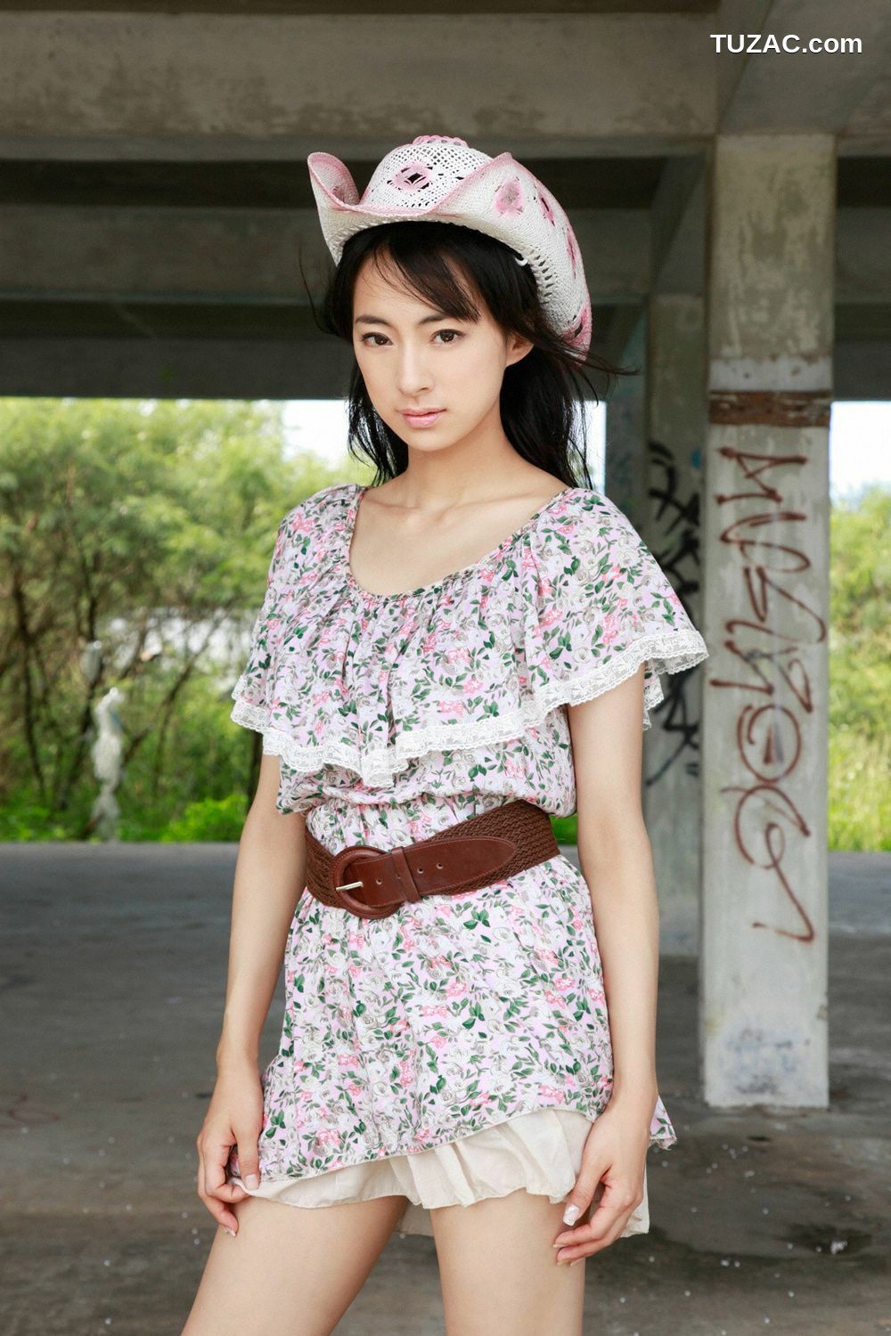 YS Web_Masako Umemiya 梅宮万紗子《誘惑》写真集 Vol.427[100P]