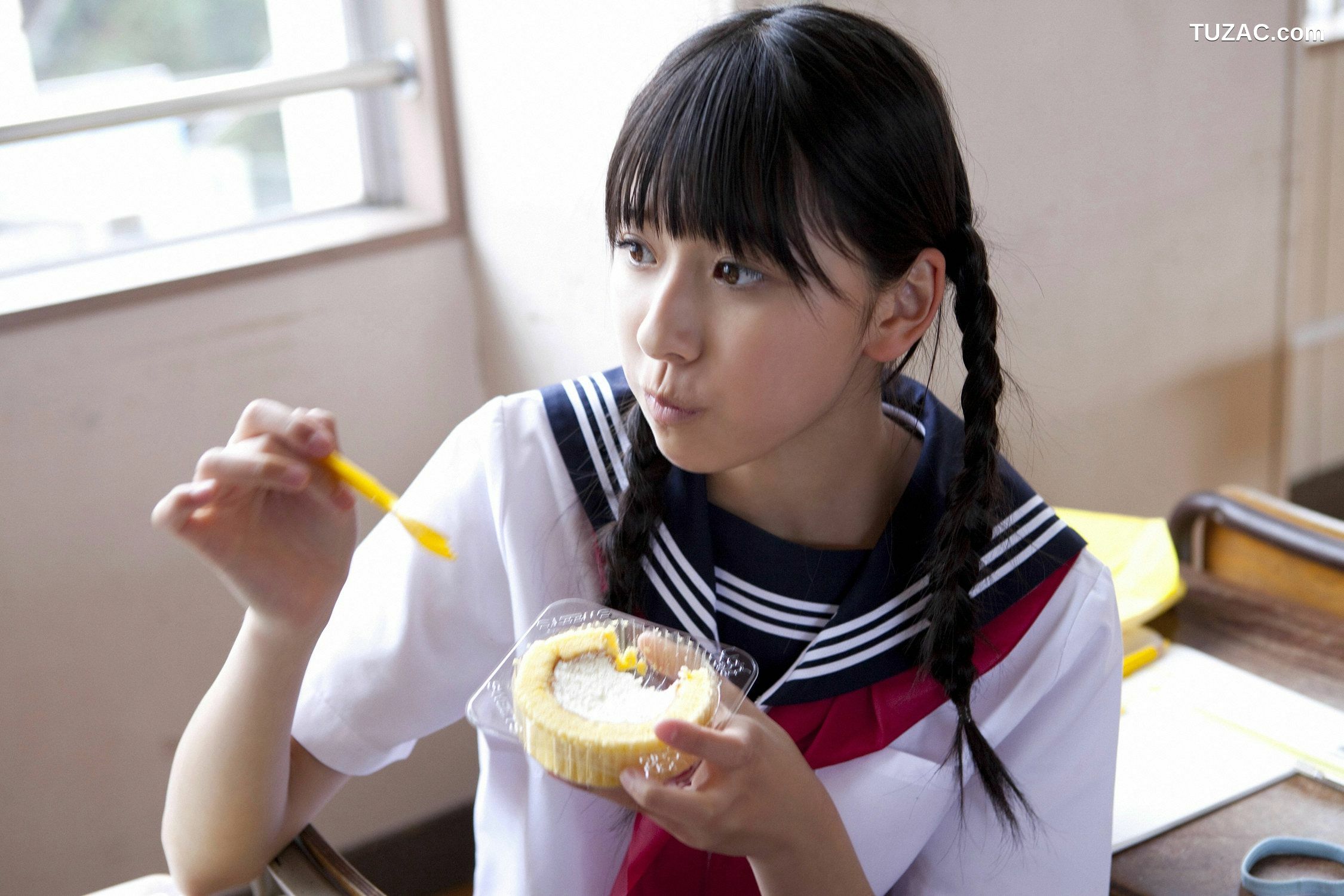 YS Web_Momoiro Clover 桃色幸运草Z ももいろクローバーZ《PEACH&times;6》写真集 Vol.402[96P]