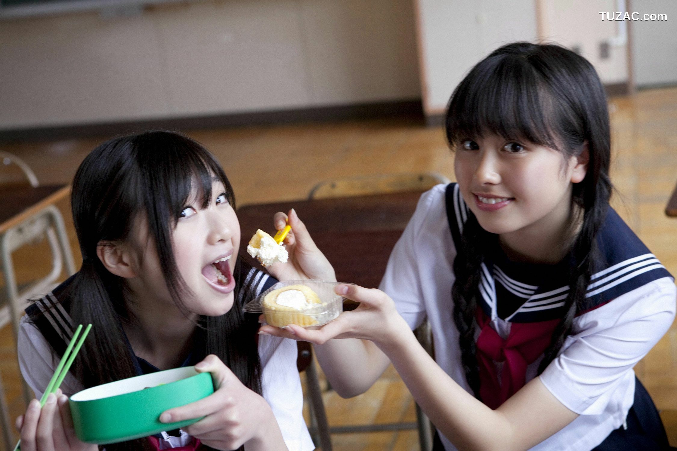 YS Web_Momoiro Clover 桃色幸运草Z ももいろクローバーZ《PEACH&times;6》写真集 Vol.402[96P]