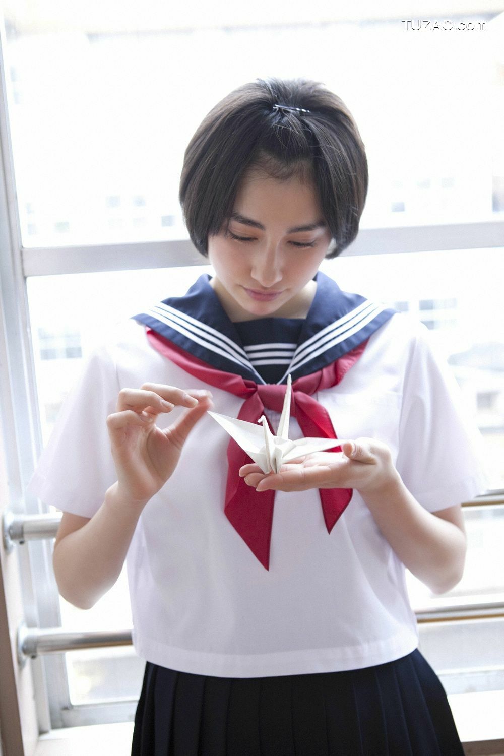 YS Web_Momoiro Clover 桃色幸运草Z ももいろクローバーZ《PEACH&times;6》写真集 Vol.402[96P]