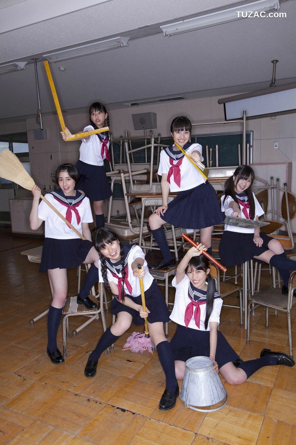 YS Web_Momoiro Clover 桃色幸运草Z ももいろクローバーZ《PEACH&times;6》写真集 Vol.402[96P]